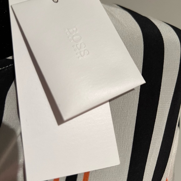 Blouse brand new. Boss - Picture 5 of 8